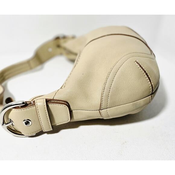 Vintage Coach Y2K Beige Leather Soho Hobo Shoulder Bag 9541 - Picture 10 of 15